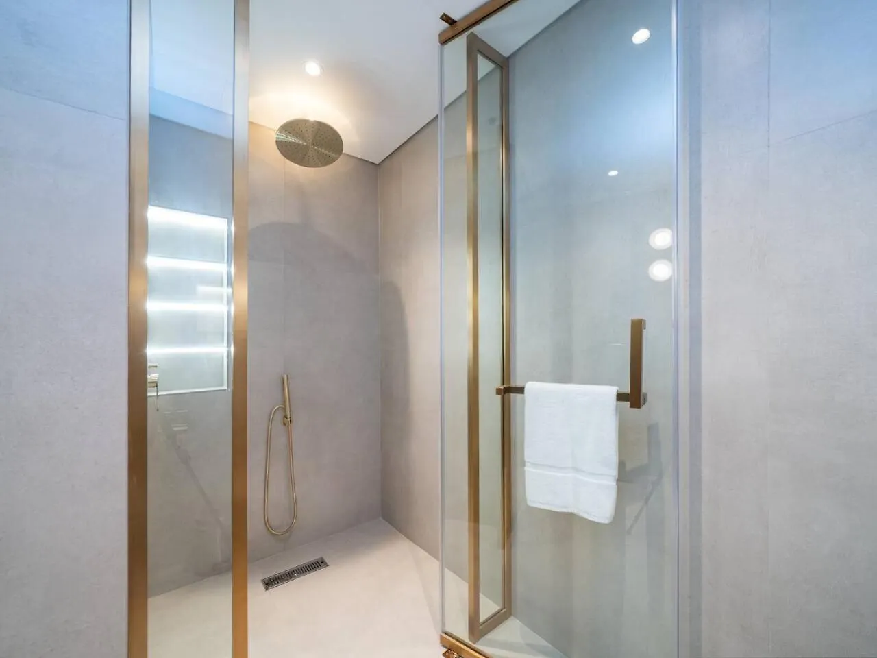 1 Bed Madinat Living Escape With Burj Al View Apartment Dubai