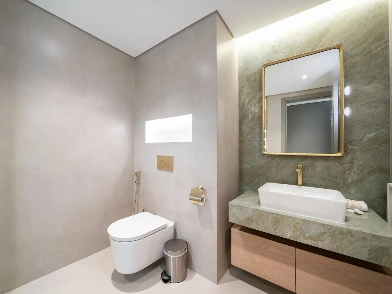 1 Bed Madinat Living Escape With Burj Al View Apartment Dubai United Arab Emirates